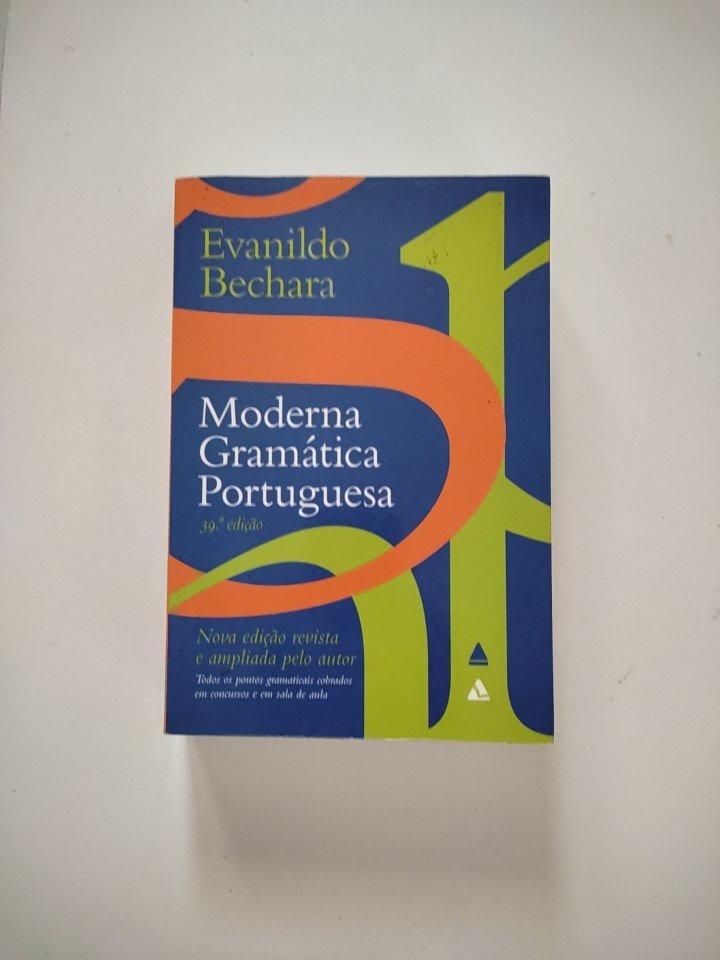 Moderna Gramática Portuguesa - 39º edição (Seminova)